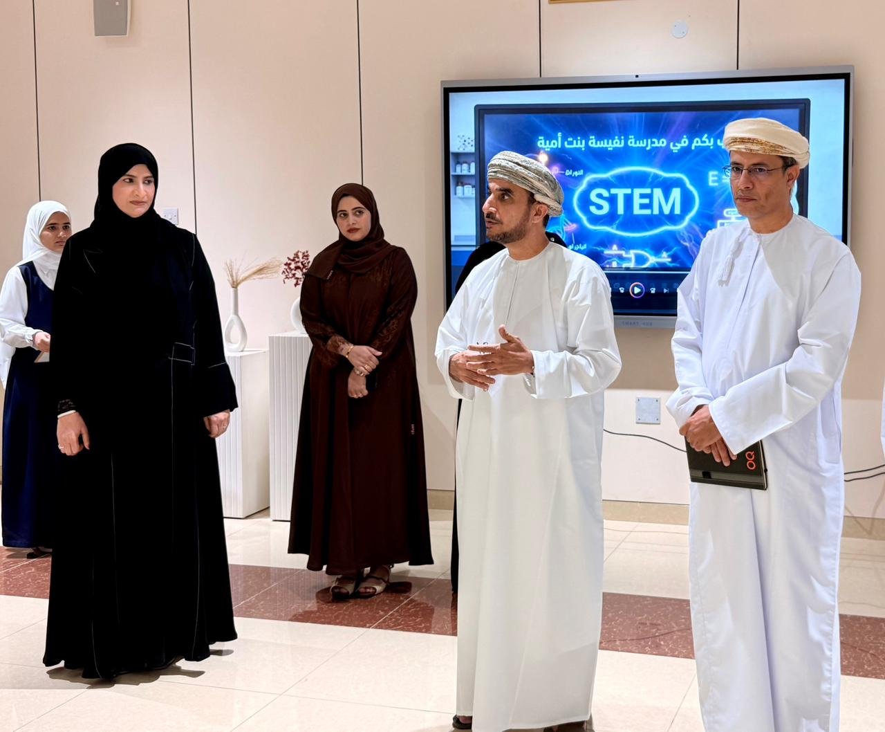 الأسبوع الوطني للعلوم والتكنولوجيا بجنوب الباطنة