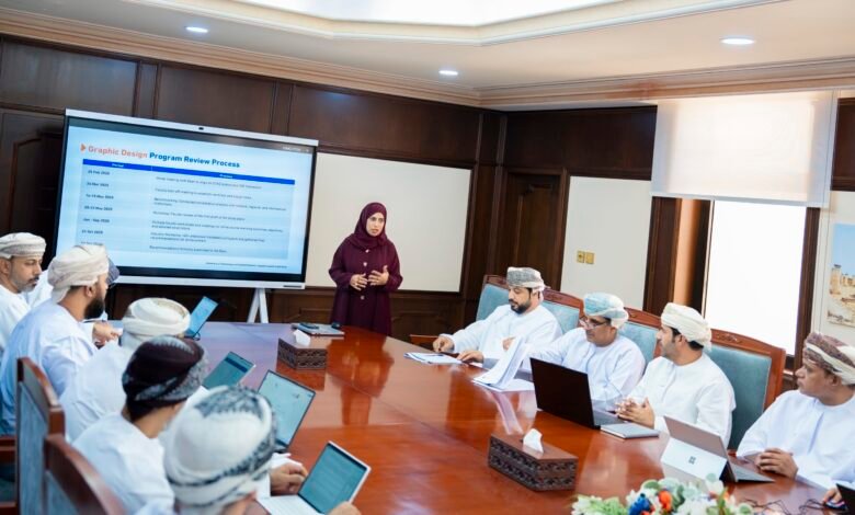 اجتماع المجلس الأكاديمي جامعة التقنية والعلوم التطبيقية