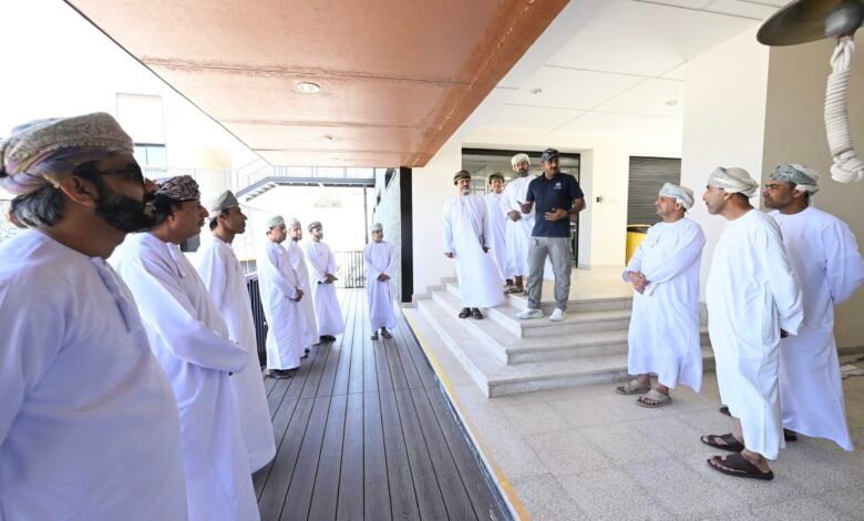 محافظة الداخلية تنفذ برنامج مسار القيادة