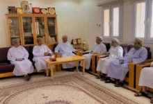 والي أدم يناقش احتياجات الولاية