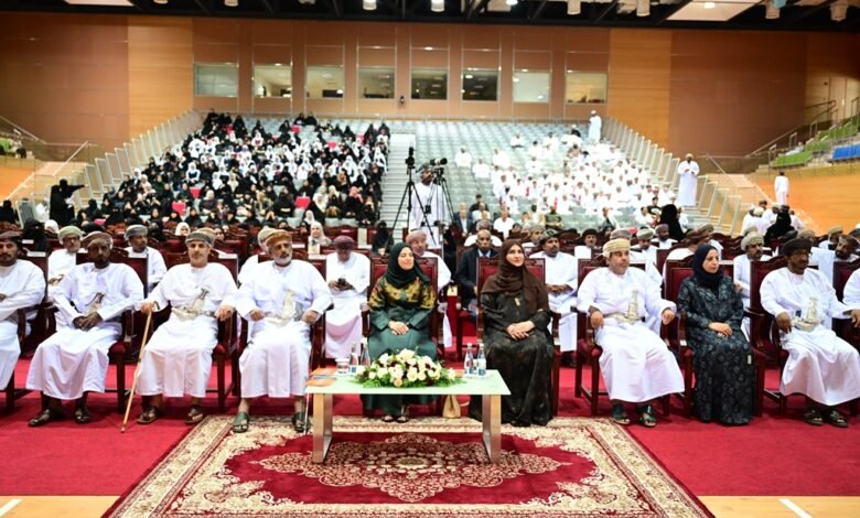 تكريم المجيدين في تعليمية ظفار