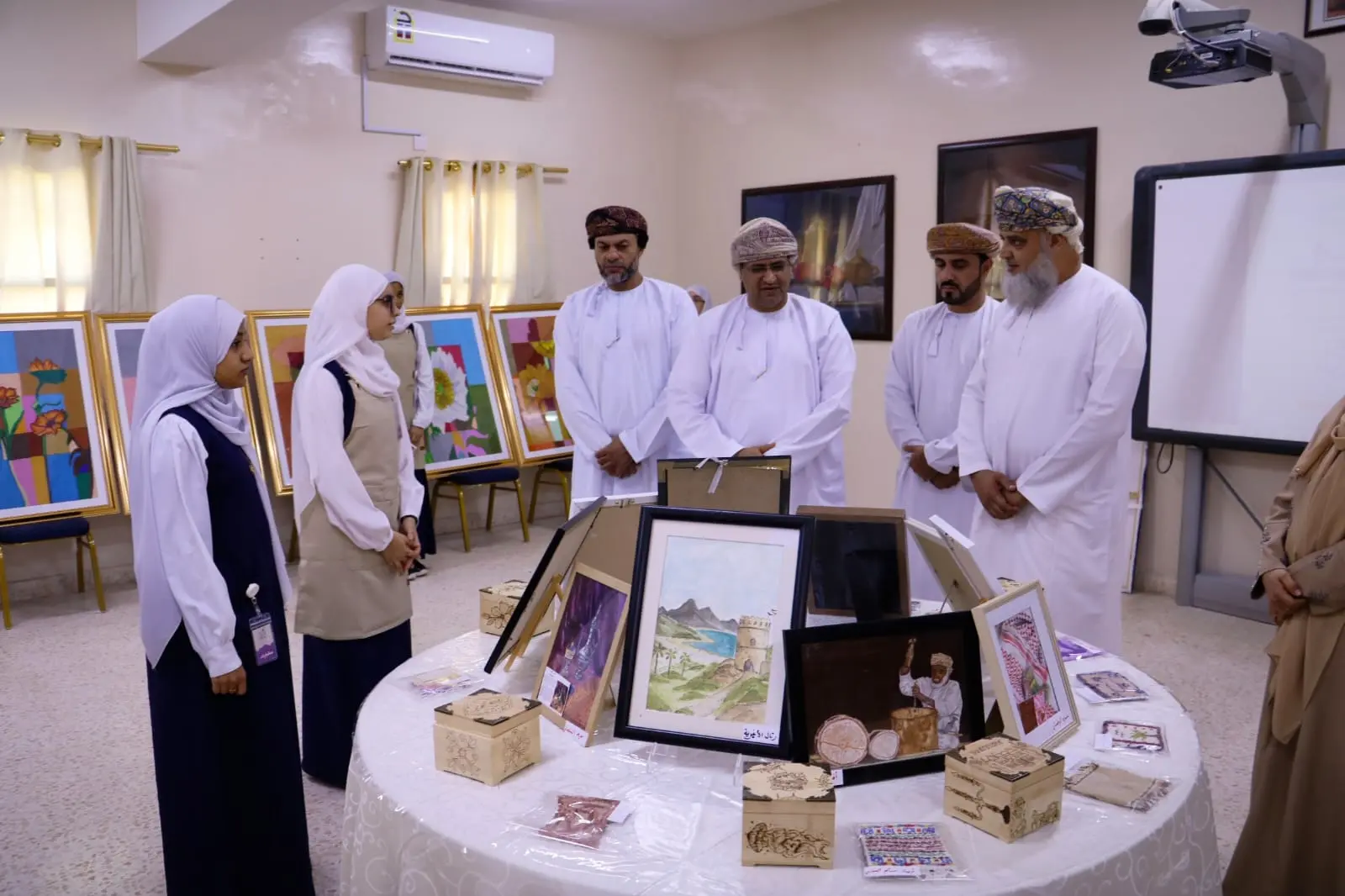 افتتاح معرض إثراء